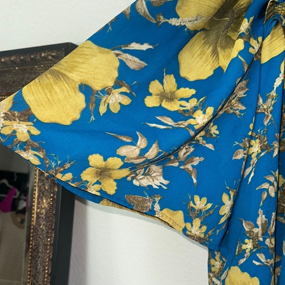 Floral Blue and Yellow Women's Top - Picture 5 of 7